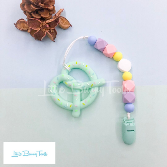 Pacifier Clip Set - Mint Pretzel (MP003)